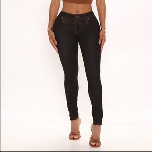 Mid rise stretch skinny jeans